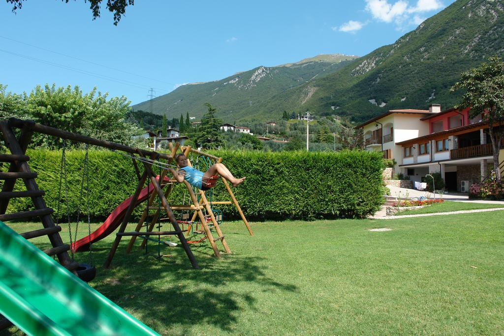 Residence Val Di Monte Мальчезине Экстерьер фото