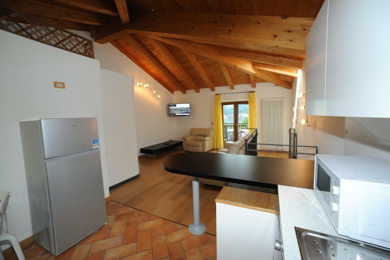 Residence Val Di Monte Мальчезине Экстерьер фото